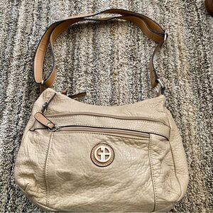 Giani Bernini Beige Leather Shoulder Bag (6)